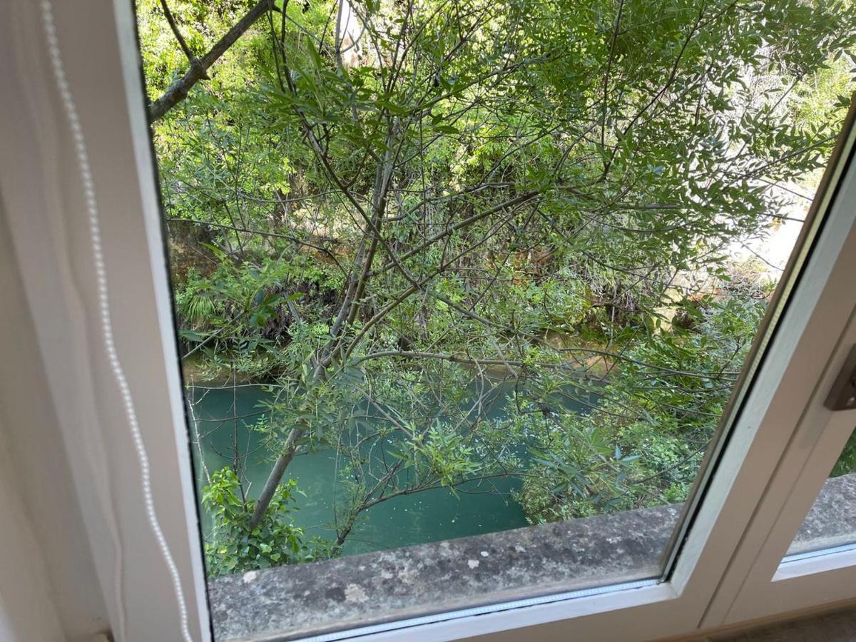 Moulin De L'Oulette Leilighet Soubes Eksteriør bilde